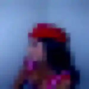 Anaïs, 27 ans, en ligne à Sainte-Cécile pour une rencontre coquine