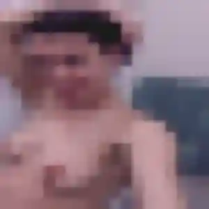 Laura (22 ans) à Sainte-Colombe cherche un plan cul ce soir