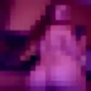 Linda, 34 ans, dispo pour plan cul à Sainte-Eulalie-en-Born