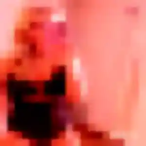 Photo sexy de Xénia, 24 ans à Sainte-Eulalie - rencontre sans lendemain
