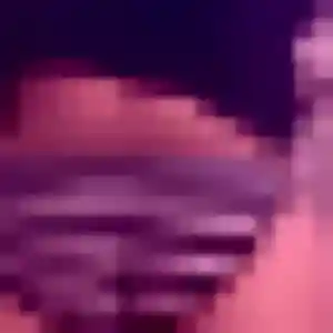 Nabou, 23 ans, connectée à Sainte-Euphémie pour une rencontre coquine