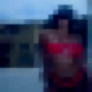 Profil de Efua à Sainte-Luce-sur-Loire (38 ans) - plan cul discret