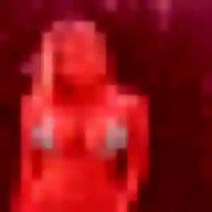 Photo de Éléonore à Sainte-Marguerite-d'Elle (26 ans) - plan cul discret