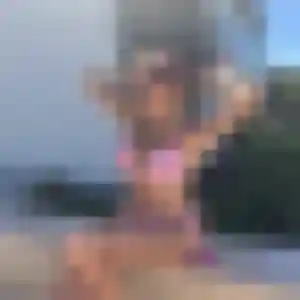 Rejoins Djeneba, 22 ans à Sainte-Marie-des-Champs en privé