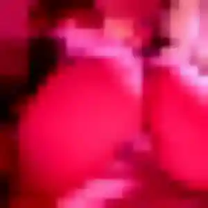 Gnilane, 43 ans, connectée à Saintes-Maries-de-la-Mer pour une rencontre coquine