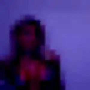 Adwoa, 23 ans, connectée à Saissac pour un plan cul