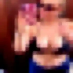 Gathoni, 41 ans, cherche un plan cul à Salles-Curan