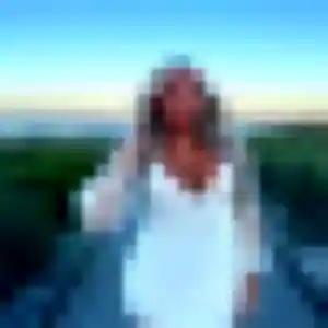 Sékou, 41 ans, connectée à Sancerre pour une rencontre coquine