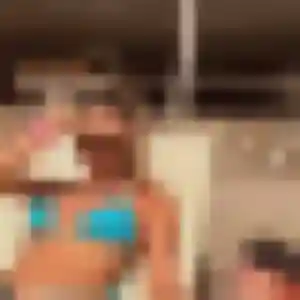 Deborah, 42 ans, disponible à Sarrigné pour une rencontre coquine