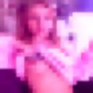 Sexy Pénélope, 34 ans à Sathonay-Camp - la contacter