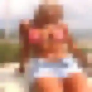 Amani, femme de 37 ans propose plan cul à Saugues