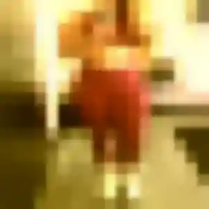 Korotoumou, 25 ans, connectée à Saulon-la-Rue pour une rencontre coquine