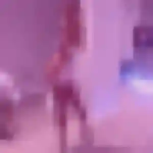 Omolara, fille de 24 ans veut plan cul à Sault-Brénaz