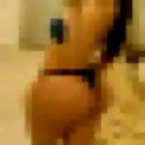 Nogaye, fille de 29 ans cherche plan cul à Sausset-les-Pins