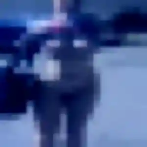 Charmante Soline, 35 ans à Senillé-Saint-Sauveur - voir sa photo