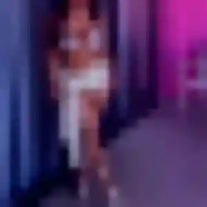 Stéphanie, 34 ans, veut un plan cul à Soleymieux