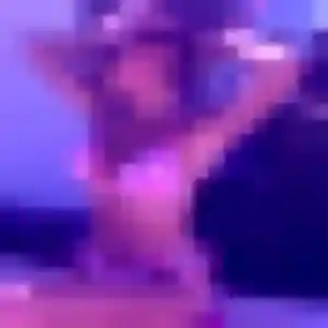 Djeneba, 43 ans, dispo pour plan cul à Souvigné