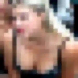 Photo exclusive de Favour, 38 ans à Souvigné - plan discret