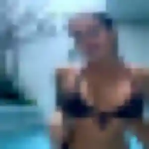 Photo privée de Blessing, 34 ans à Sundhouse - rencontre coquine