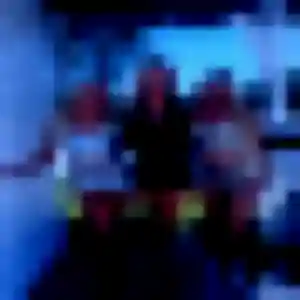 Déla, 26 ans, connectée à Surat pour une rencontre coquine