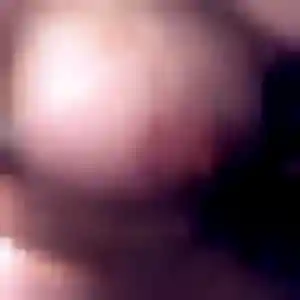 Sexy Evelyne, 22 ans à Taillis - voir sa photo
