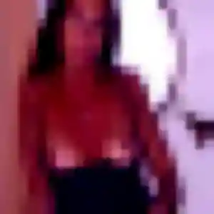 Photo sexy de Zineb, 22 ans à Tarcenay-Foucherans - rencontre coquine