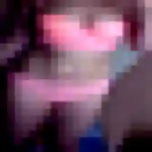 Philippine, 31 ans, connectée à Tilly-sur-Seulles pour une rencontre coquine
