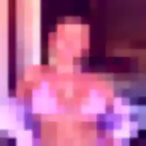 Photo sexy de Saly, 38 ans à Torcé-en-Vallée - plan discret