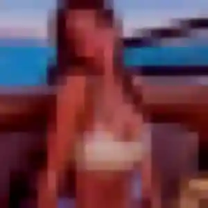 Morenike, fille de 24 ans cherche plan cul à Tourville-les-Ifs