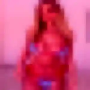 Photo de Zaïna à Toury (26 ans) - plan cul anonyme