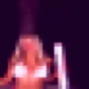 Louisette, 38 ans, en ligne à Traubach-le-Haut pour une rencontre coquine