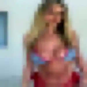 Aida, femme de 32 ans propose plan cul à Trélissac