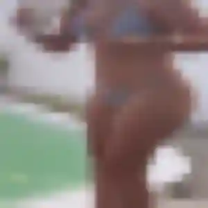Paulette, 37 ans, en ligne à Trept pour une rencontre coquine