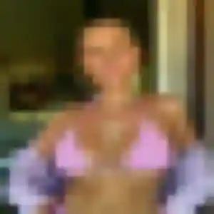 Francine, 45 ans, connectée à Tresques pour un plan cul