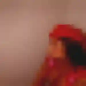 Njeri de Tressange, 37 ans - plan cul en toute liberté