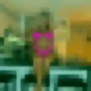 Adama, fille de 37 ans veut plan cul à Vailly-sur-Sauldre
