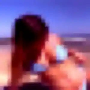 Photo privée de Roxane, 24 ans à Vaison-la-Romaine - rencontre sans lendemain