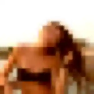 Photo sexy de Akinyi, 30 ans à Val-d'Oire-et-Gartempe - plan discret