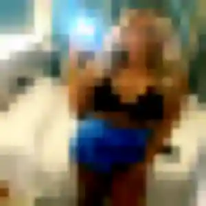 Photo exclusive de Salma, 38 ans à Val-d'Oire-et-Gartempe - rencontre coquine