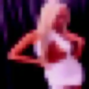 Photo sexy de Nicole, 22 ans à Val-de-Moder - plan discret