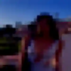 Découvre Yasmine, 30 ans à Val-de-Virieu en privé