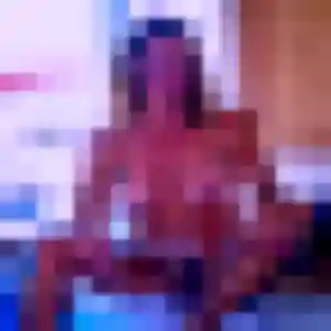 Contacte Amenan, 35 ans à Valdoie en privé