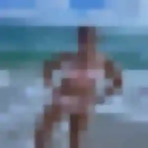 Photo exclusive de Ehui, 31 ans à Valdurenque - plan discret