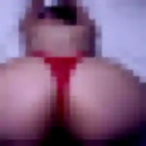 Jeanine, fille de 25 ans propose plan cul à Valence