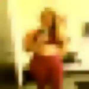 Hortense, 37 ans, dispo pour plan cul à Valleroy