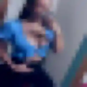 Fatoumata, fille de 35 ans propose plan cul à Valloire