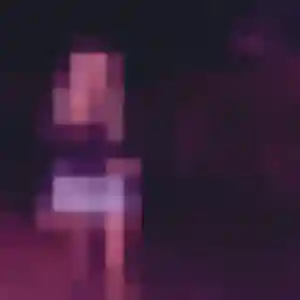 Contacte Esther, 24 ans à Varages en privé