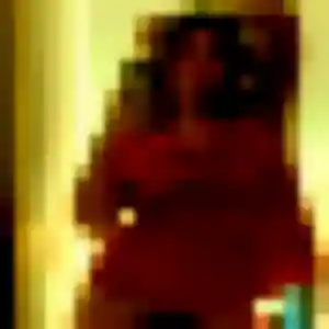 Contacte Khadija, 25 ans à Varages gratuitement