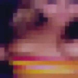 Jolie Farida, 22 ans à Varetz - voir sa photo