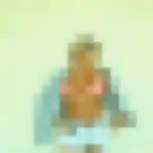 Contacte Sira, 24 ans à Vauchelles-les-Quesnoy en privé